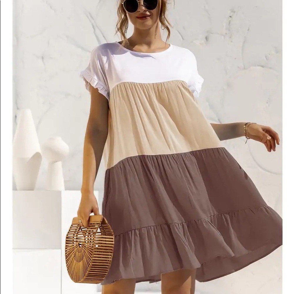 Coco Ruffle Dress - Picture 2 of 4
